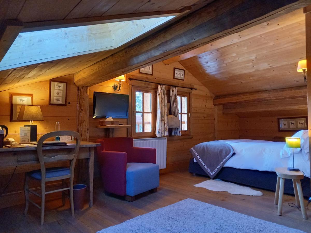 Hotel La Ferme Du Chozal, Chalet De Tradition Hauteluce Exterior photo