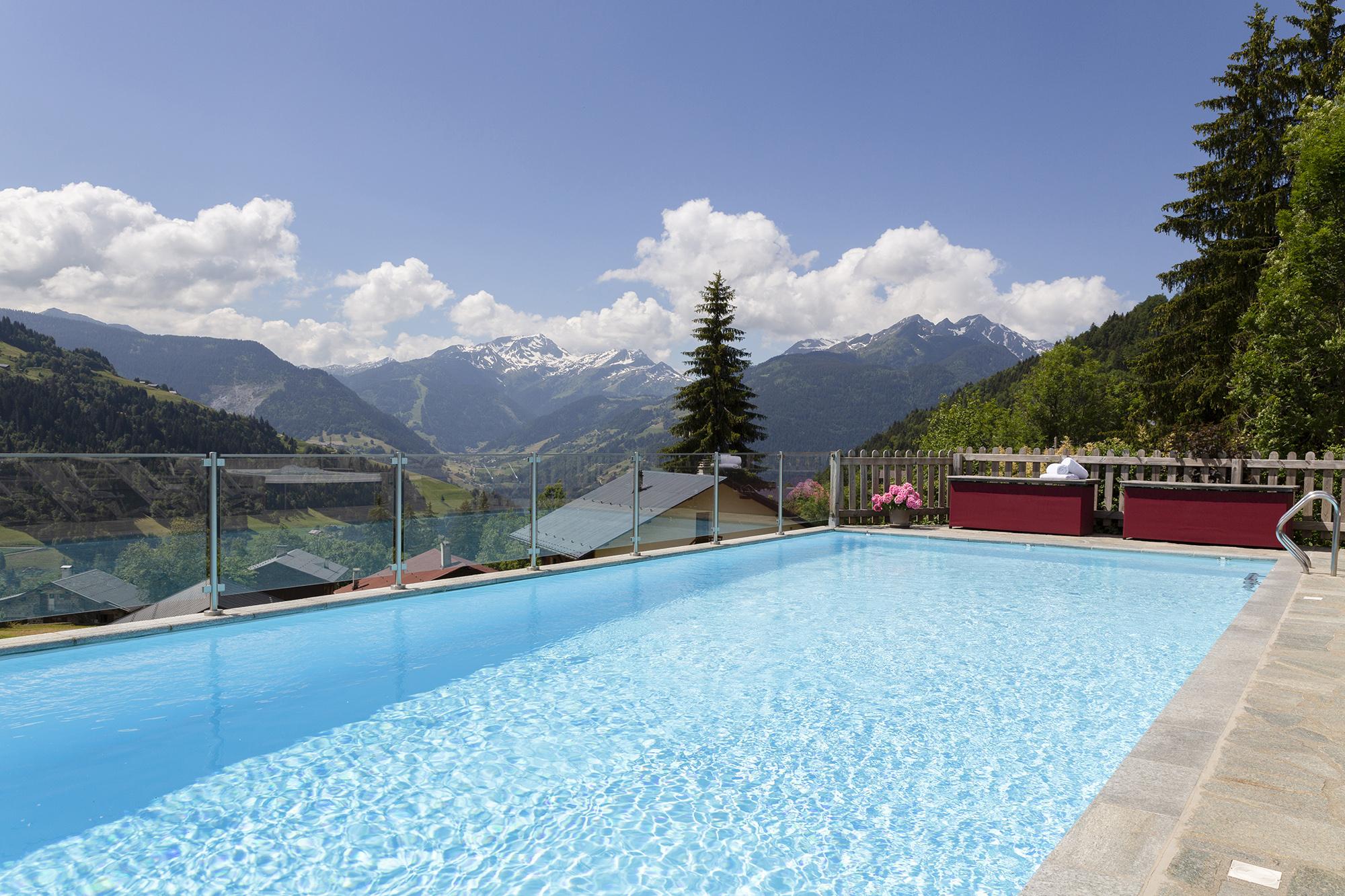 Hotel La Ferme Du Chozal, Chalet De Tradition Hauteluce Exterior photo