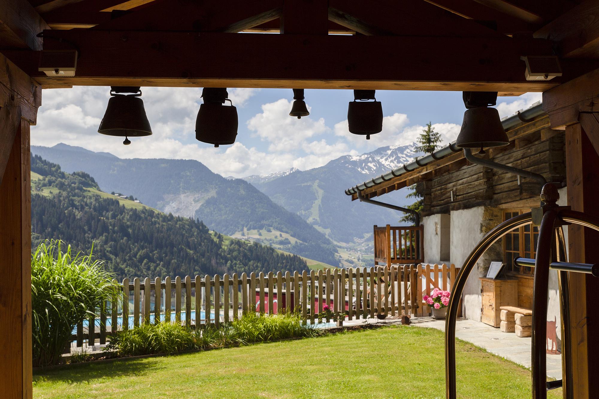 Hotel La Ferme Du Chozal, Chalet De Tradition Hauteluce Exterior photo